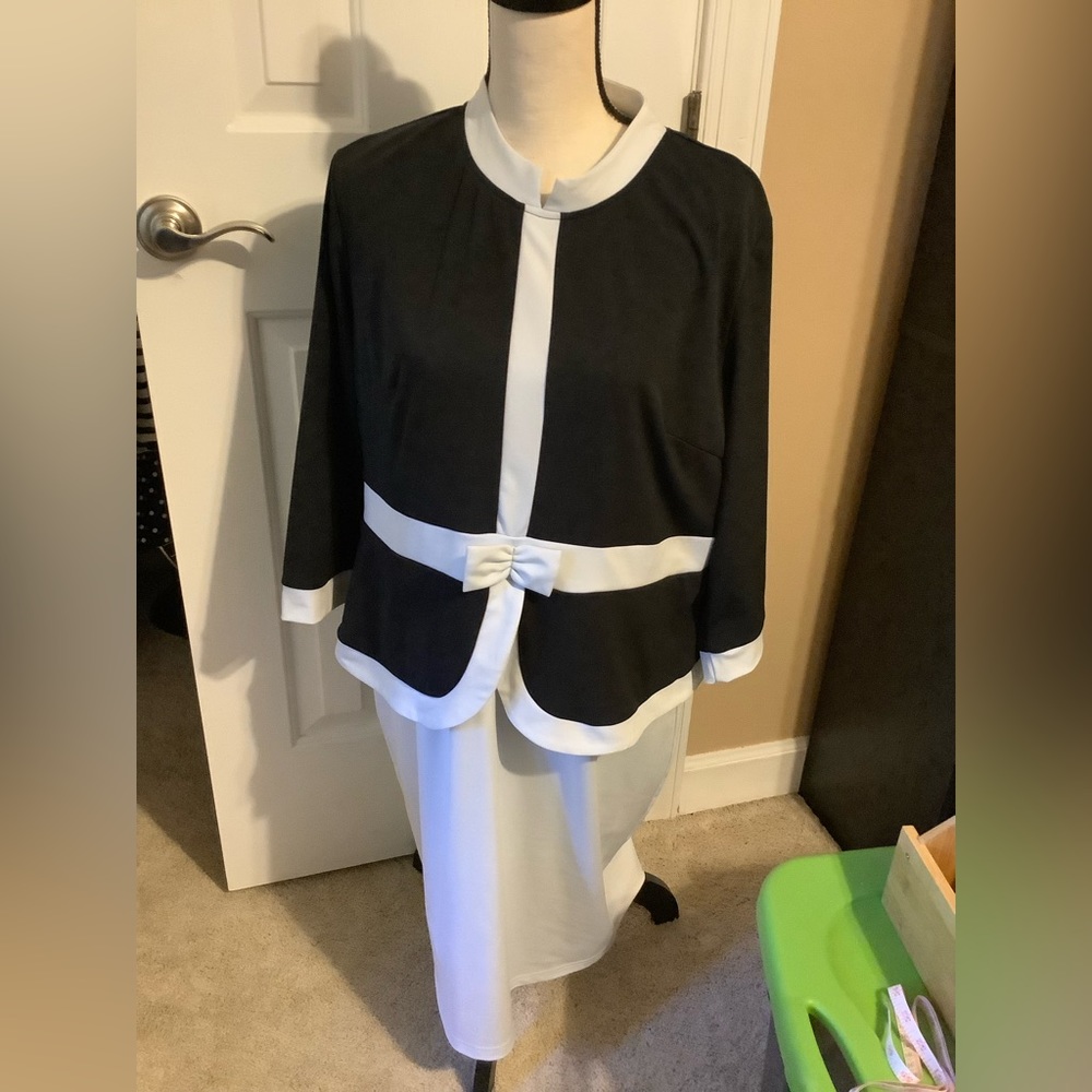 Black and white dress